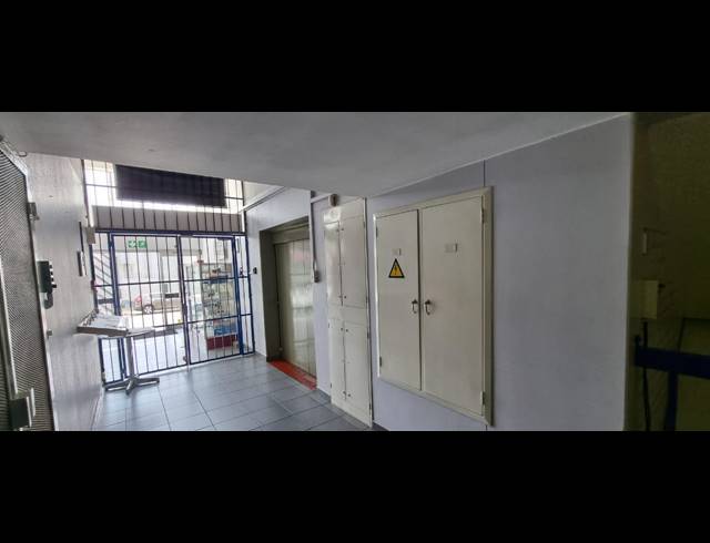 6,600M² WAREHOUSE FOR SALE IN NEW CENTRE